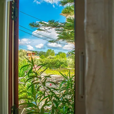 Koutouki * Lygia (Lefkada)